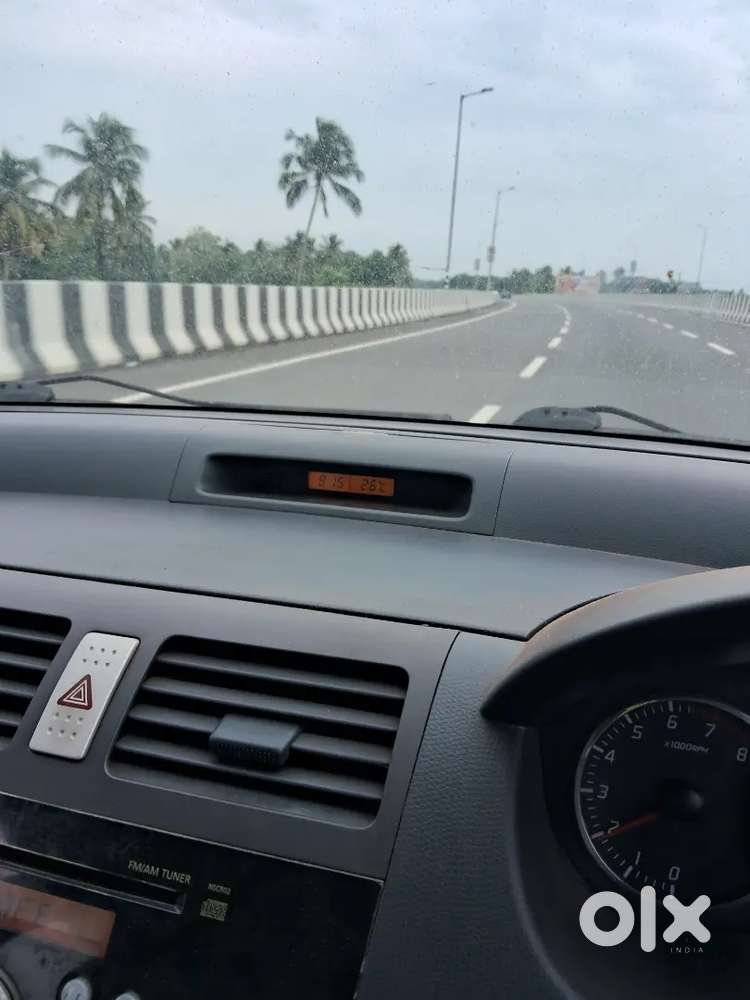 Maruti Suzuki Dzire 2011
