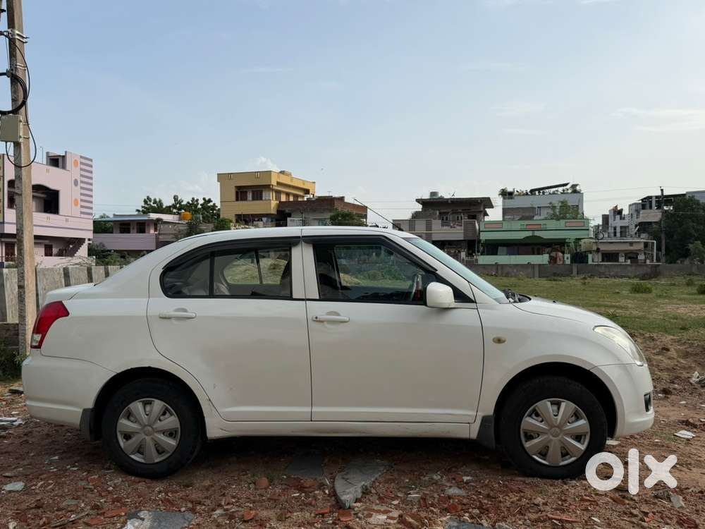 Swift Dzire Petrol 2012