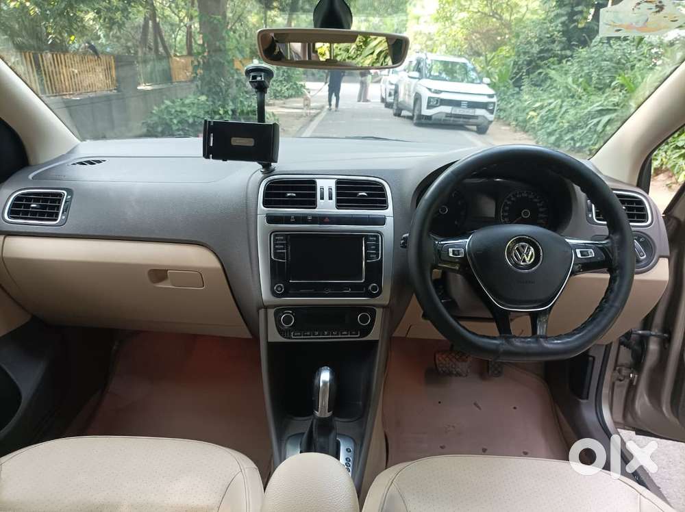 Volkswagen Vento 1.2 Tsi Highline Plus At, 2018, Petrol