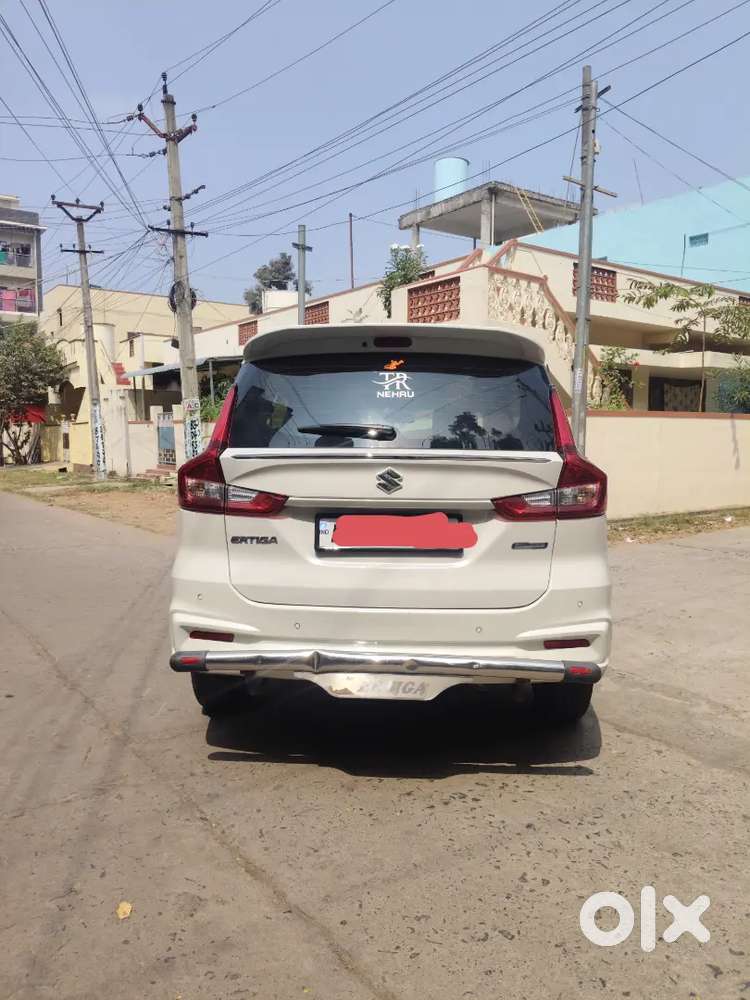Maruti Suzuki Ertiga 2023 Petrol Well Maintained