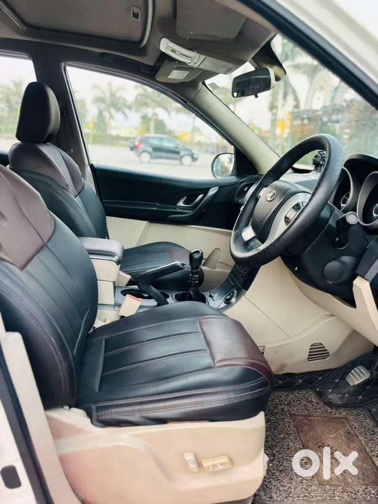 Mahindra Xuv500 At W10 Fwd, 2017, Diesel