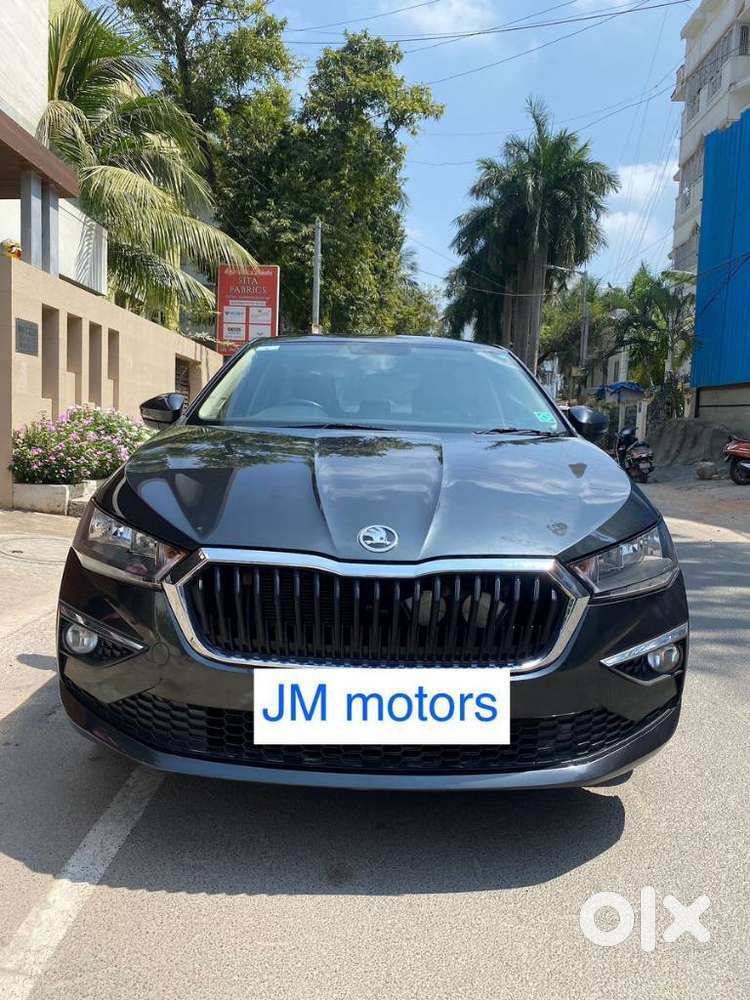 Skoda Slavia 1.0 Ambition Tsi At, 2023, Petrol