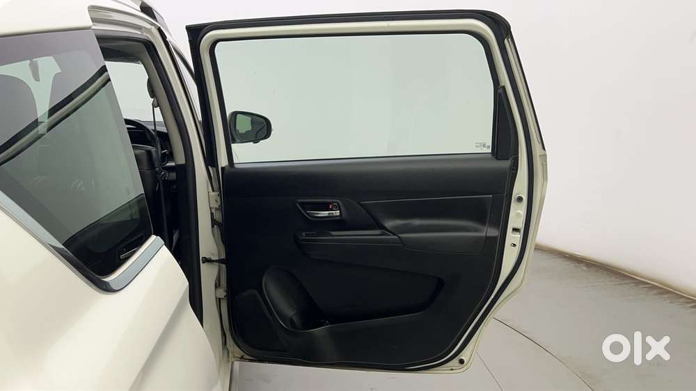 Maruti Suzuki Xl6 1.5 Alpha Plus Mt, 2022, Petrol