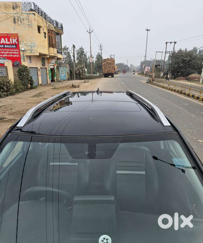 Maruti Suzuki Brezza Zxi Plus Smart Hybrid, 2023, Petrol