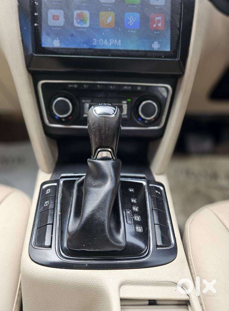 Skoda Superb {2014-2016}2.0 Elegance Tdi At, 2015, Diesel