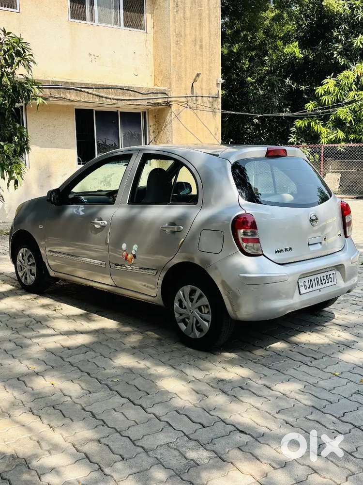 Female Car Tiptop Original Condition