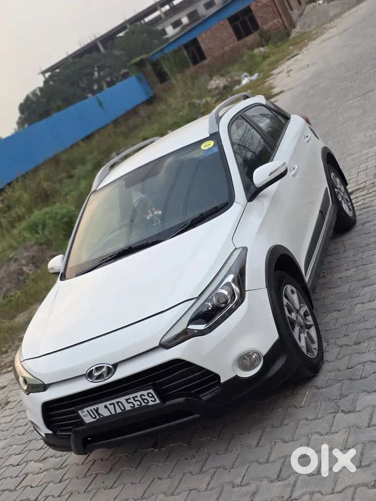 Hyundai I20 Active 
Petrol 
Full Insurance
Central Locking