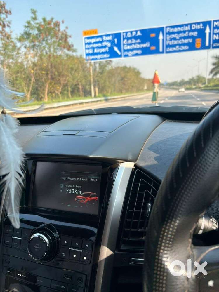 Mahindra Xuv500 2018 Diesel 120000 Km Driven