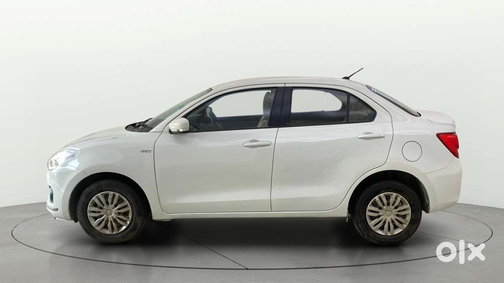 Maruti Suzuki Swift Dzire Amt Vxi, 2019, Petrol