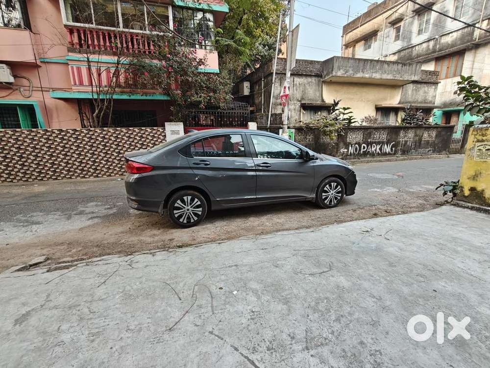 Mint Honda City 2017 Sv  Enthusiast Maintained  Fully Serviced