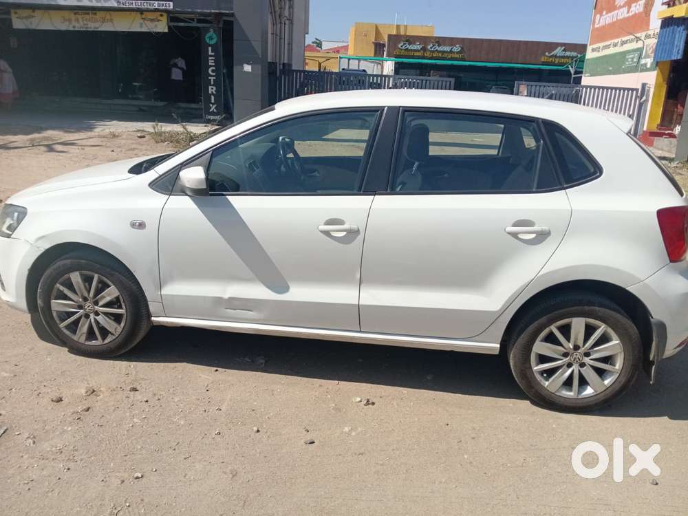 Volkswagen Polo Petrol Highline 1.6l, 2015, Petrol