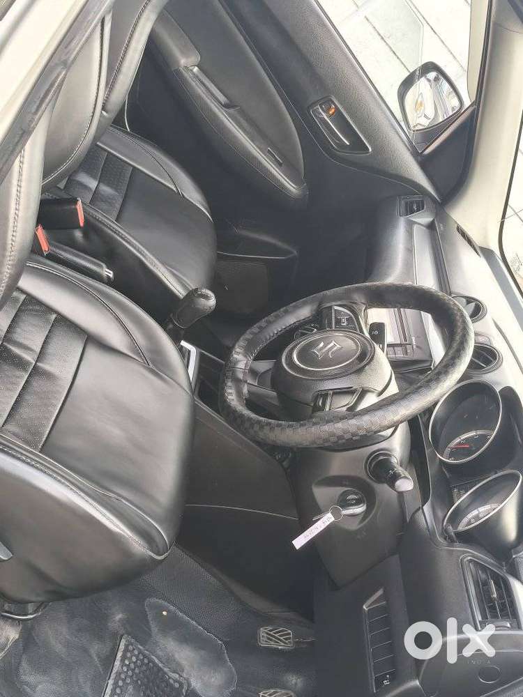 Maruti Suzuki Swift 2018 Vxi, 2019, Petrol