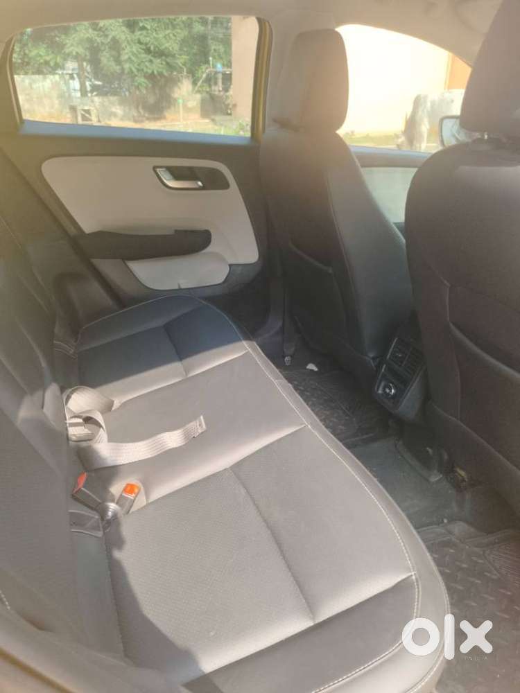 Tata Altroz Xm Plus (s), 2022, Petrol