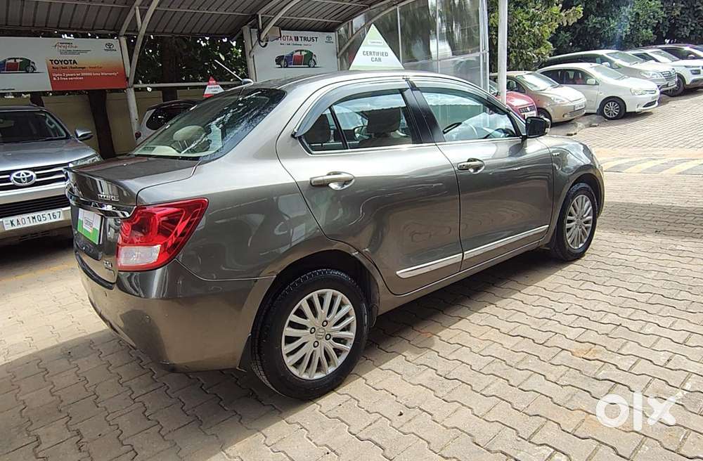 Maruti Suzuki Swift Dzire Amt Zxi Plus, 2017, Petrol