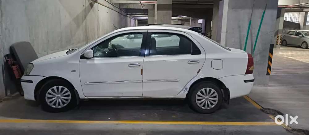 Toyota Etios 2011 Cng