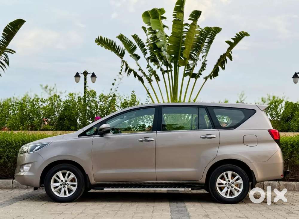 Toyota Innova Crysta 2.4 V 7 Str, 2018, Diesel