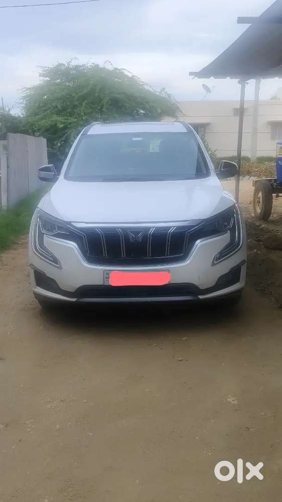 Mahindra Xuv700 2024 Diesel 21900 Km Driven
