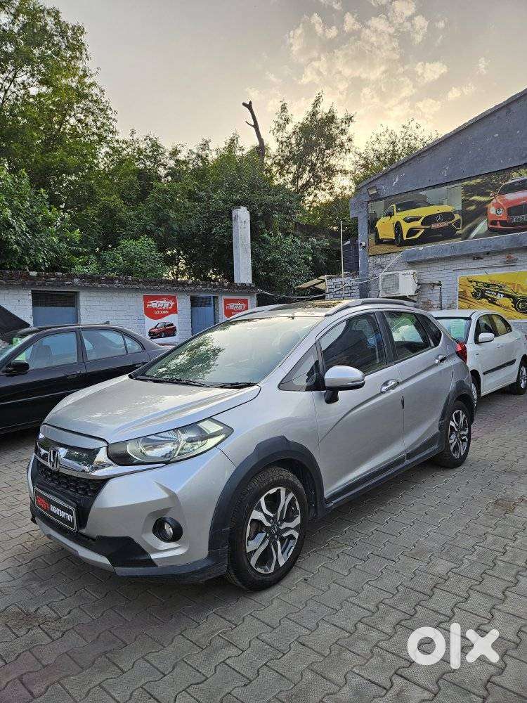 Honda Wr-v 1.5 Vx Exclusive Edition I-dtec, 2017, Petrol