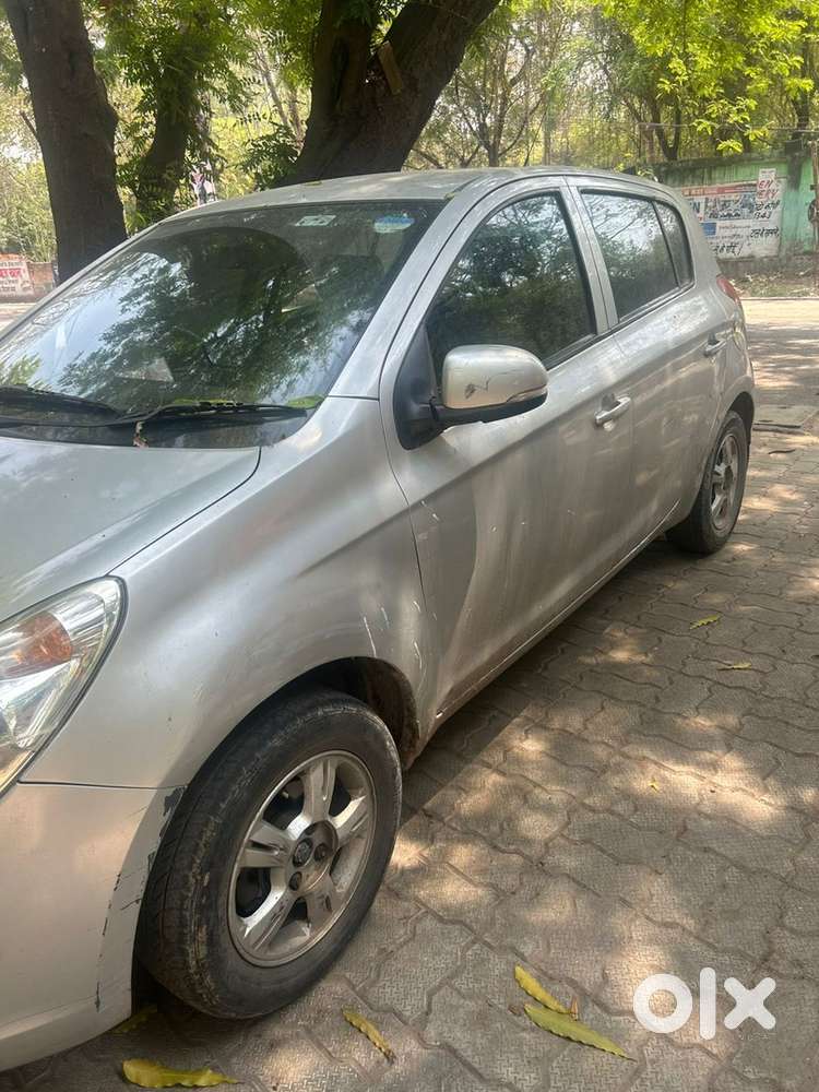 Hyundai Car Manual Petrol 2011