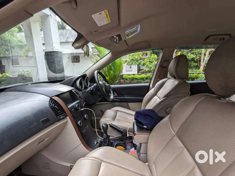 Mahindra Xuv500 2015 Diesel 87000 Km Driven Well Maintained