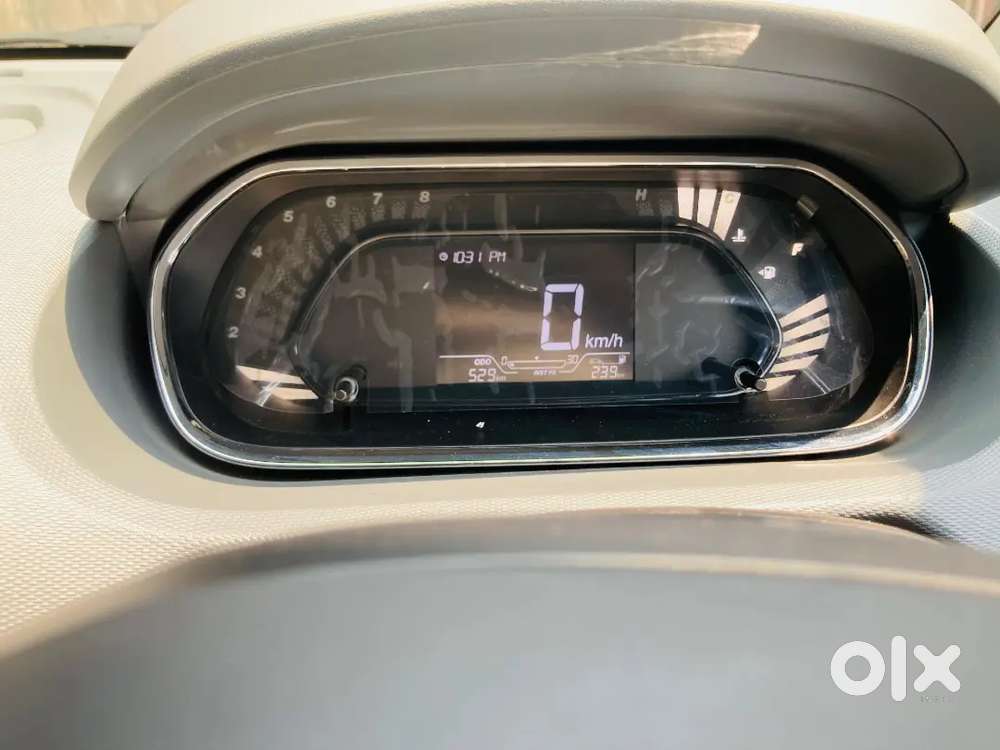 Tata Tiago 2025 Petrol 518 Km Driven