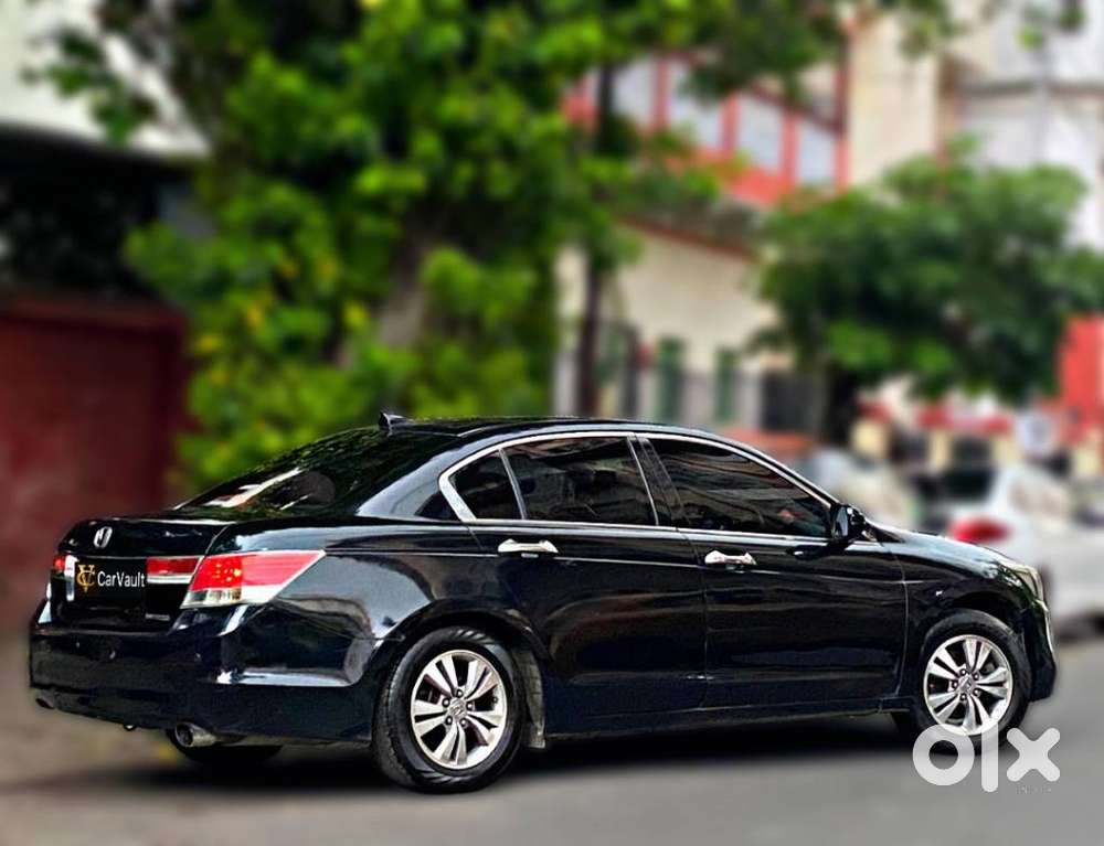 Honda Accord 2.4 Manual, 2012, Petrol