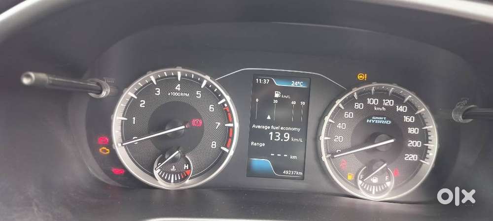 Maruti Suzuki Brezza 1.5 Zxi Smart Hybrid, 2022