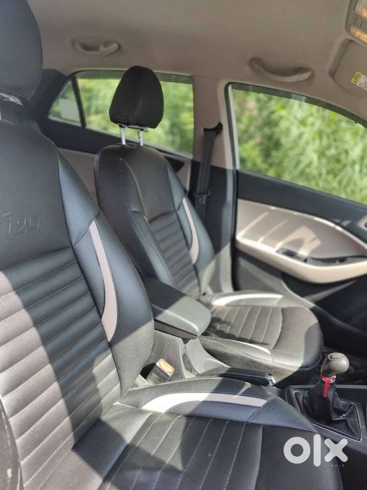 Hyundai I20 Asta 1.4 At Vtvt, 2018, Cng & Hybrids