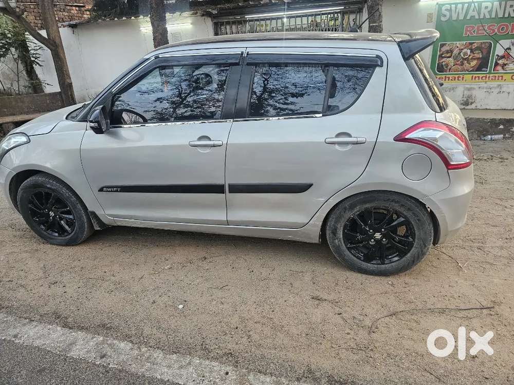 Swift 1.2 Zxi 2015 90000 Km Driven