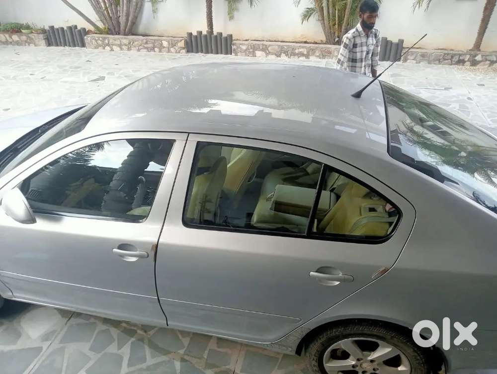 Skoda Laura 2011