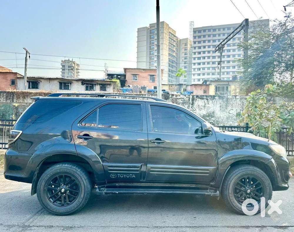 Toyota Fortuner Diesel Manual 2010