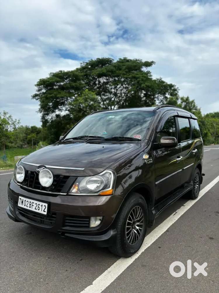 Mahindra Xylo 2016