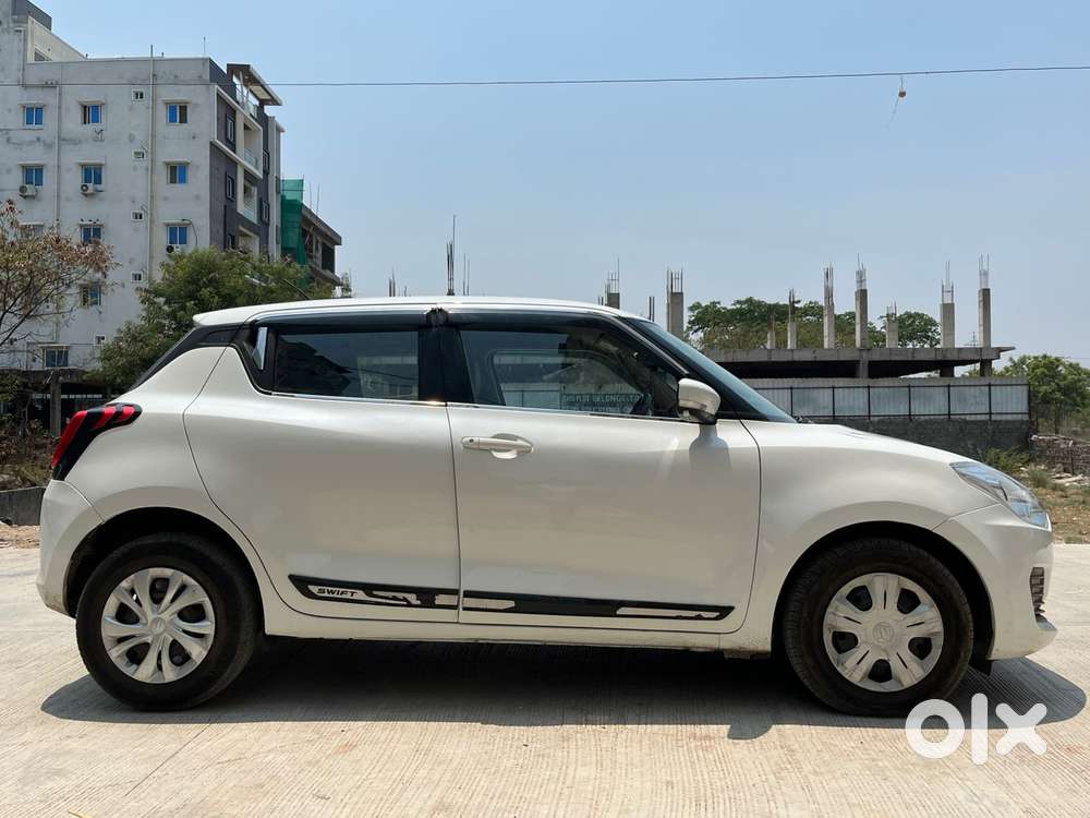 Maruti Suzuki Swift Vvt Vxi, 2021, Petrol