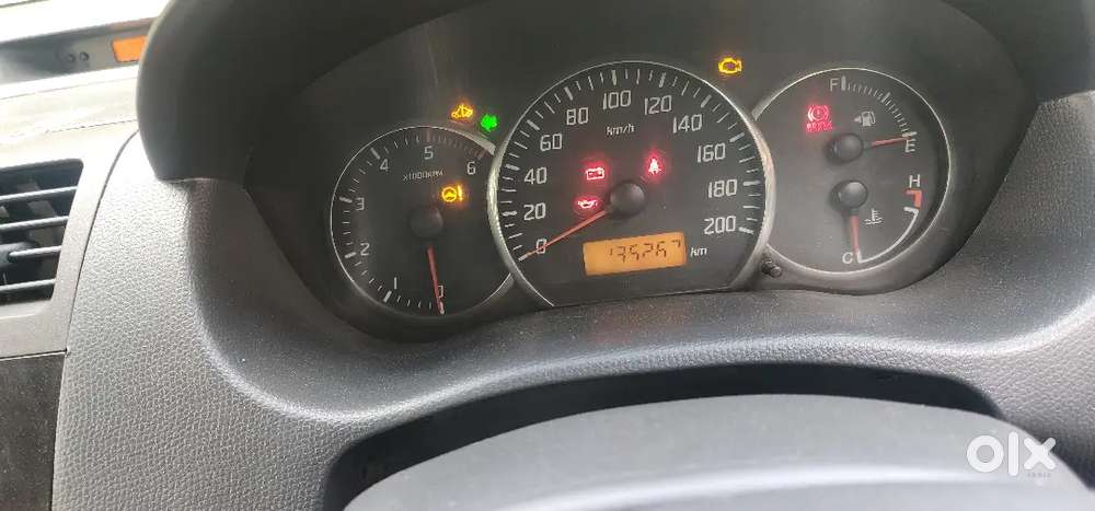 Maruti Suzuki Swift 2011 Life Upto 2031 Insurance 1 Year