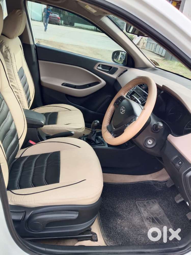Hyundai I20 Sportz 1.2 Bs-iv, 2017, Petrol