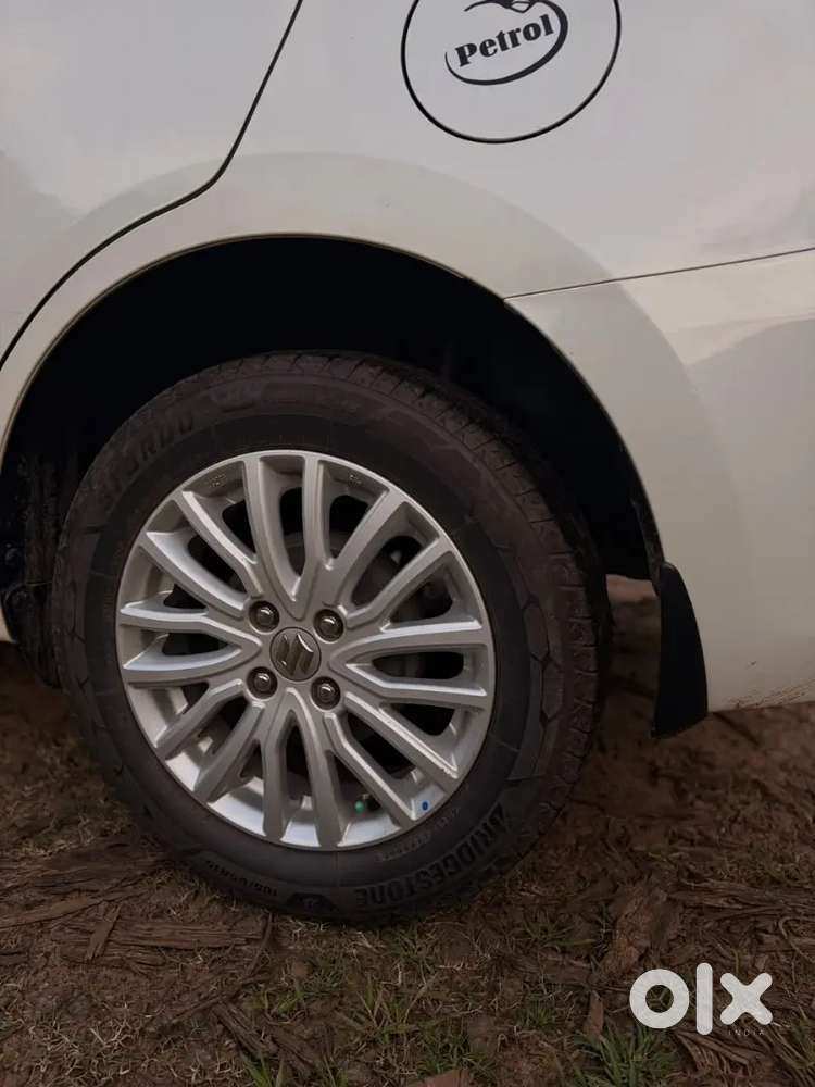 Maruti Suzuki Dzire Zxi 2022