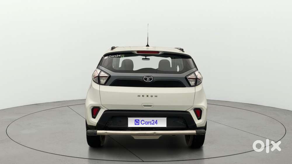 Tata Nexon 1.5 Revotorq Xma Amt, 2021, Petrol