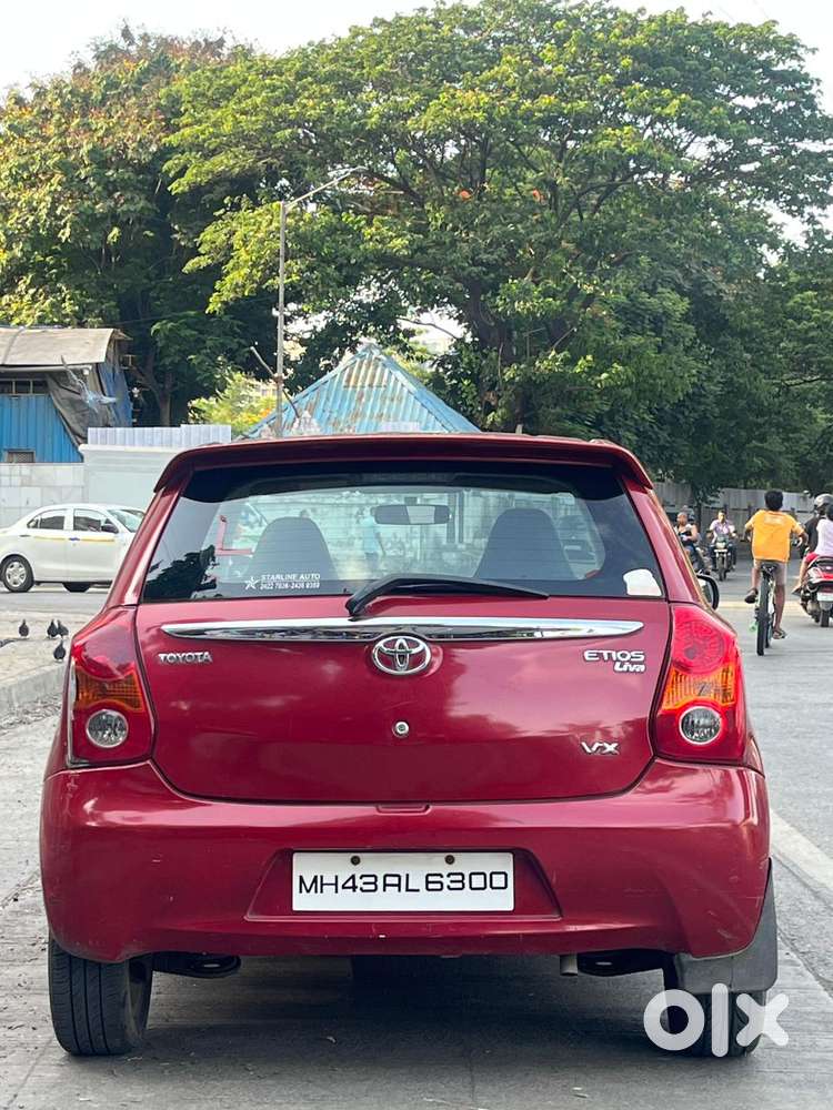Toyota Etios Liva, 2011, Petrol