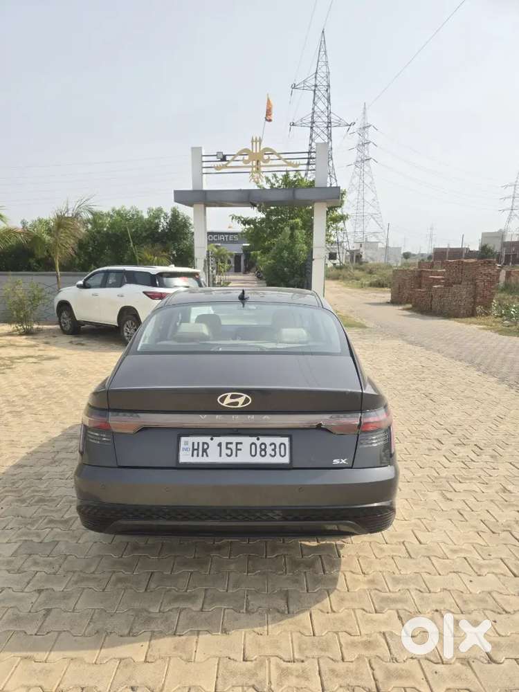 Hyundai Verna 2023