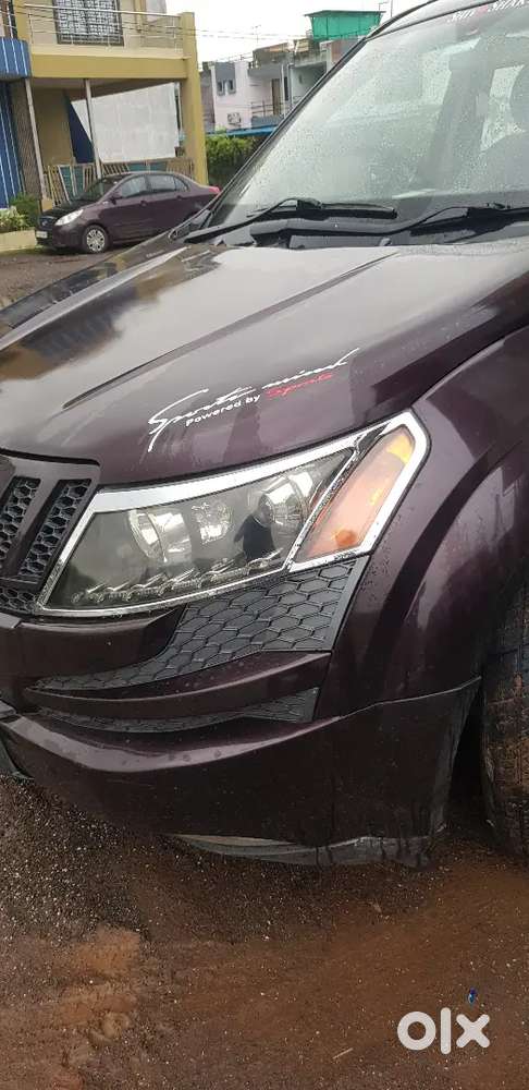 Mahindra Xuv500 2014 Diesel 70000 Km Driven