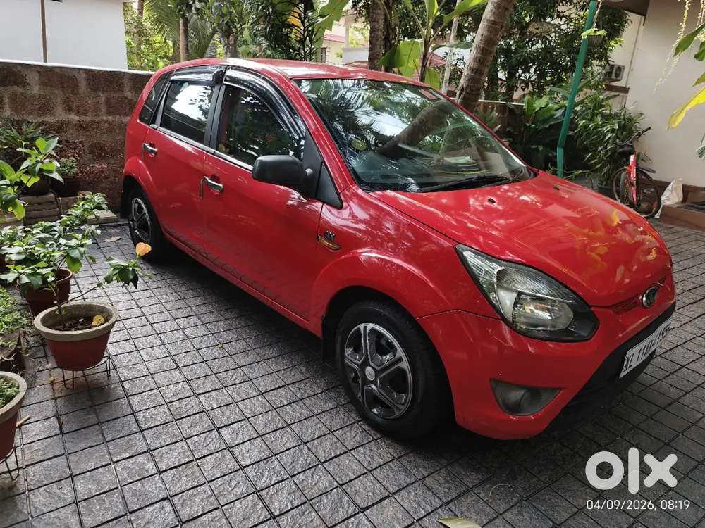 Ford Figo 2011 Petrol 80000 Km Driven