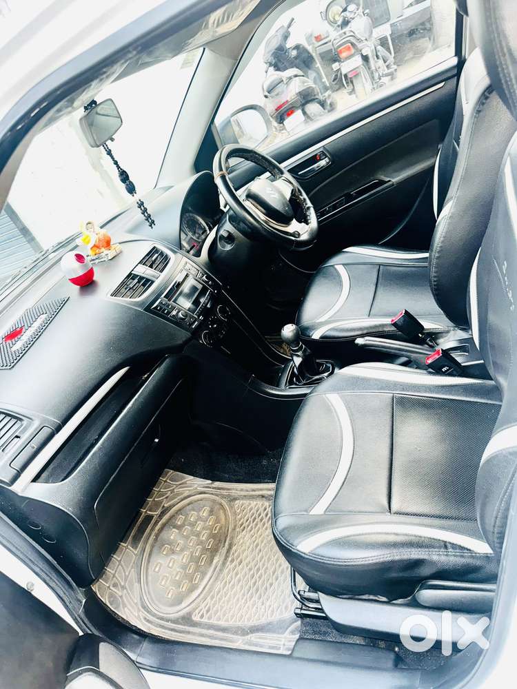Maruti Suzuki Swift Vxi Glory Limited Edition, 2016, Petrol