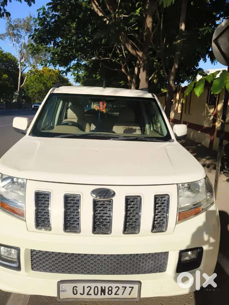 Mahindra Tuv 300 2017 Diesel 43000 Km Driven