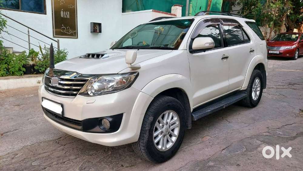 Toyota Fortuner 3.0 4x2 Automatic, 2013, Diesel