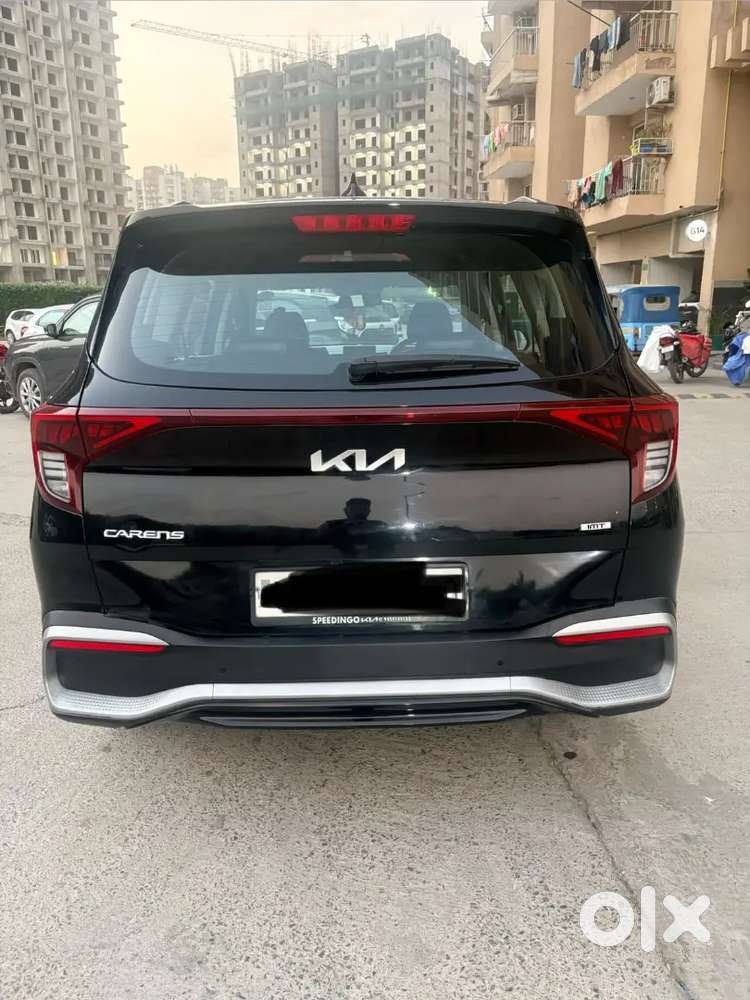 Kia Carens 2023 Diesel Well Maintained