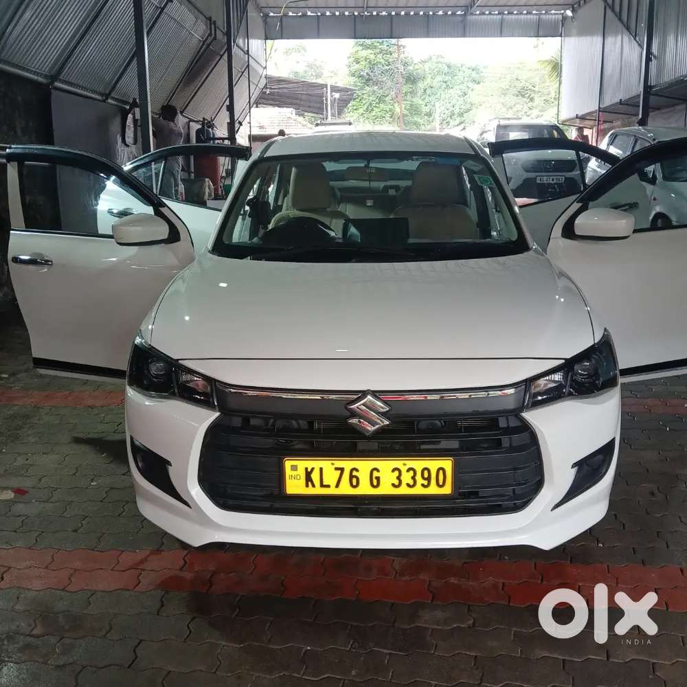 Maruti Suzuki Dzire Tour 2016