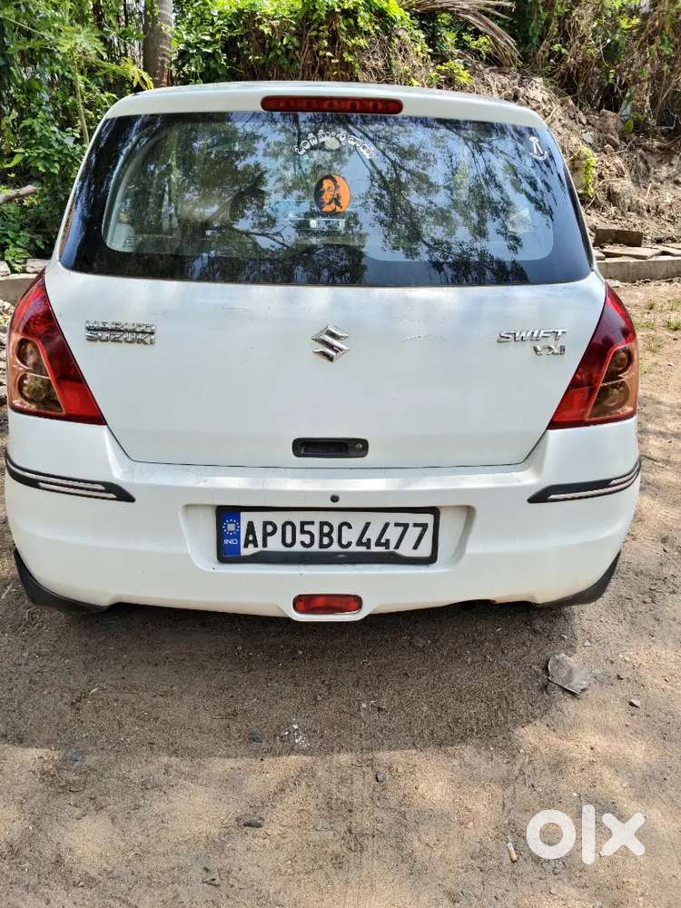 Maruti Suzuki Swift 2008 Petrol 105000 Km Driven