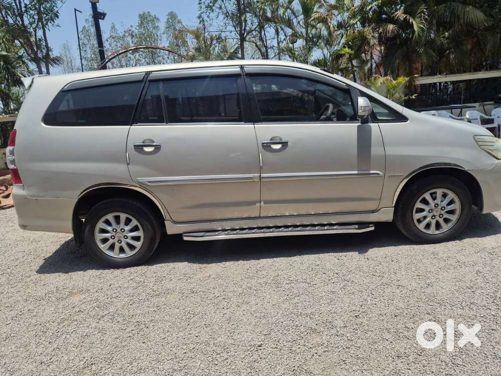 Toyota Innova 2.5 V 7 Str, 2013, Diesel