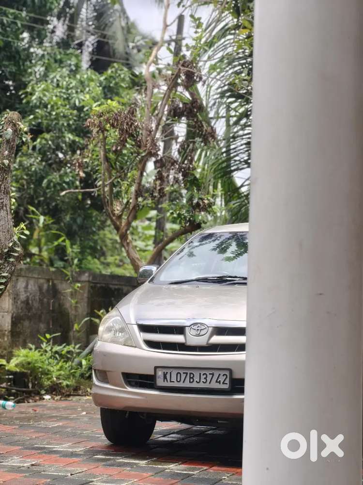 Toyota Innova 2.5 V 2008