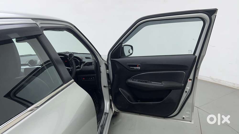 Maruti Suzuki Swift Amt Vvt Vxi, 2023, Petrol